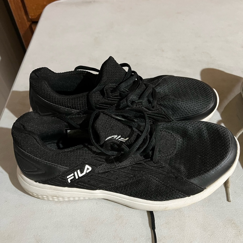 Men’s fila shoes